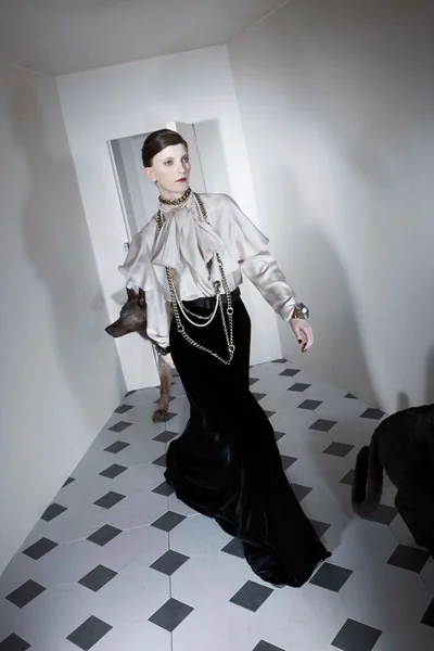 Look 3